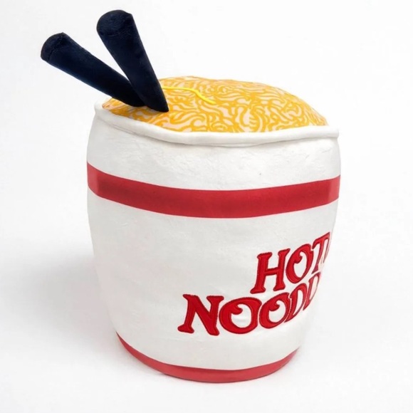 Hot Noodles Plush Toy - Picture 1 of 2